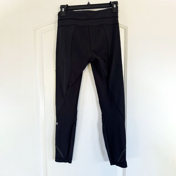 lululemon Inspire Tight II 28" - Picture 2 of 4